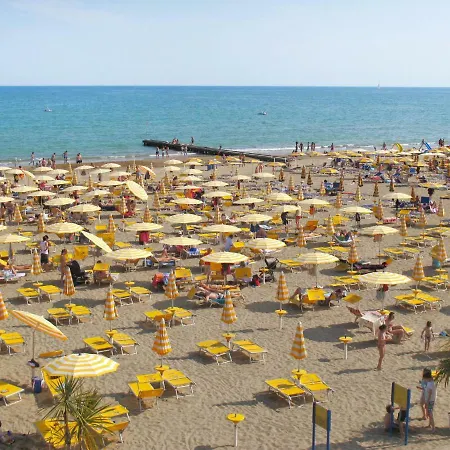 Augustus 517s Lägenhet Lido di Jesolo